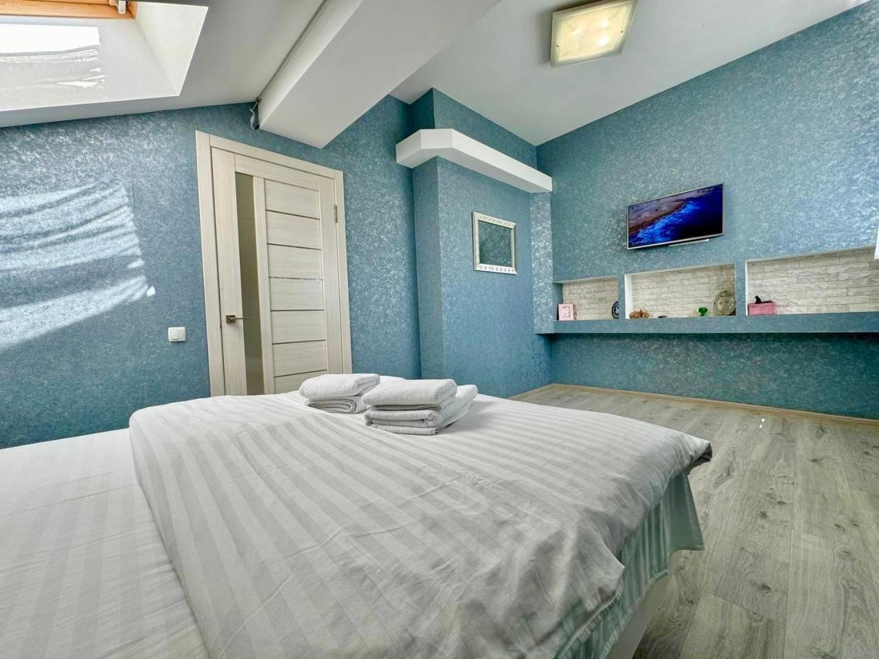 Apartpoltava Ексклюзивна Мансарда З Виходом На Дах, Новобудова, Led Дзеркало Корпусний Парк Exteriér fotografie